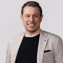 chris